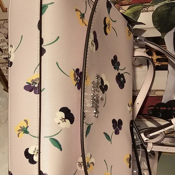 KATE SPADE Pansy Toss Prin Multi Convert Crossbody Bag - Picture 7 of 11